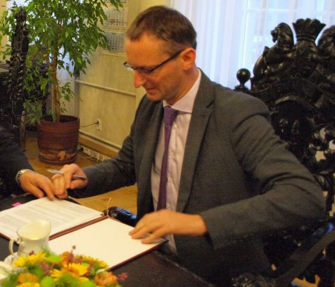 Ostre cięcia w Pruszczu Gd. - obcinanie diet radnych, zamrożone pensje, premie