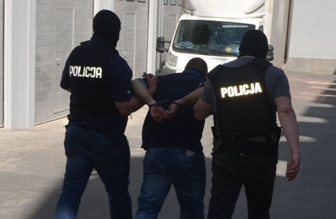 Ostrym narzędziem zranił mężczyznę w klatkę piersiową