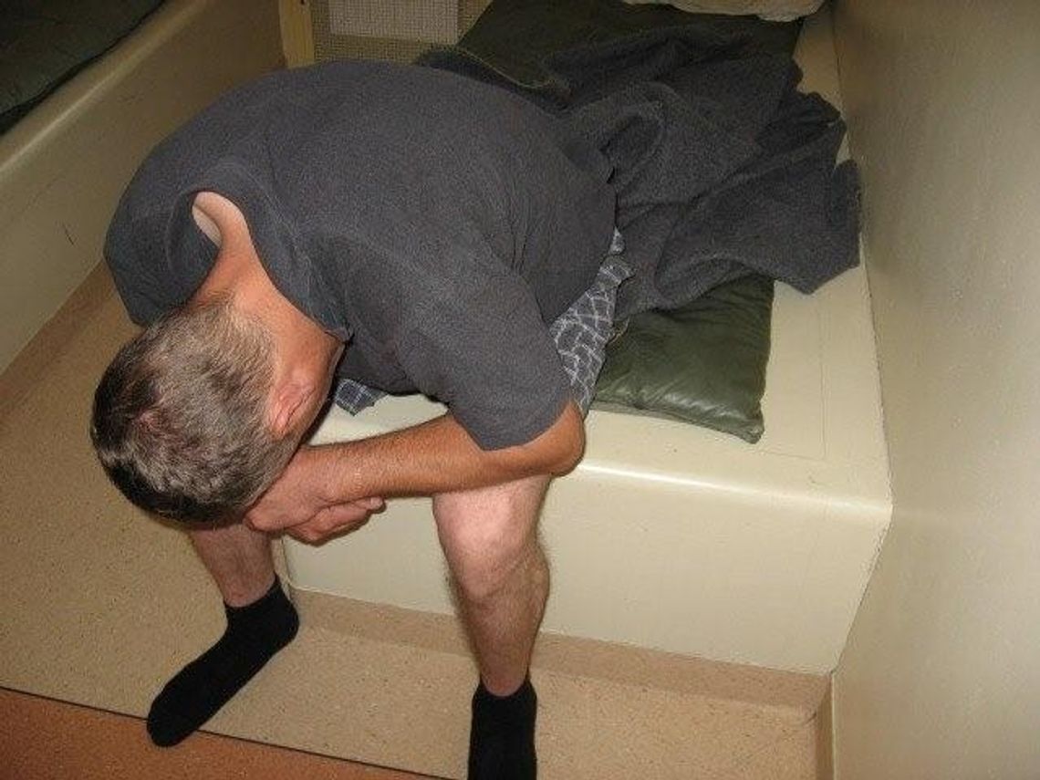 Oszust chciał wyłudzić 50 tys. zł i przekupić policjantów Oszust chciał wyłudzić 50 tys. zł i przekupić policjantów