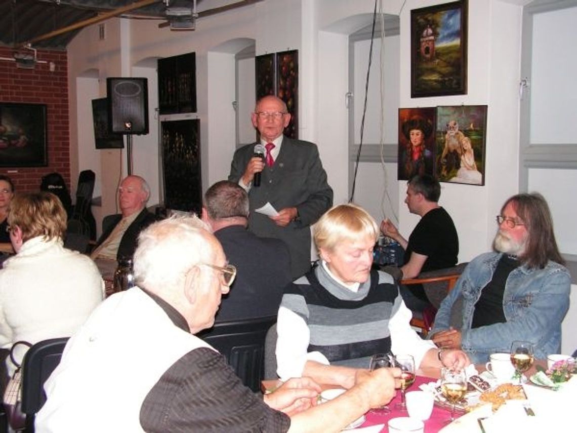 Pamiętają o Landowskim - zaduszki „Pozostać tutaj na zawsze...” Pamiętają o Landowskim - zaduszki „Pozostać tutaj na zawsze...”