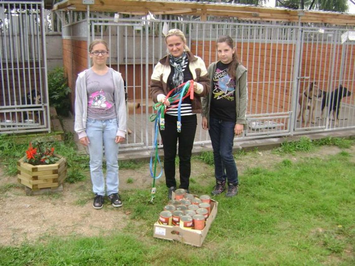 Pamiętały o zwierzętach. Na festynie w Czarlinie bawiło się 200 osób Pamiętały o zwierzętach. Na festynie w Czarlinie bawiło się 200 osób