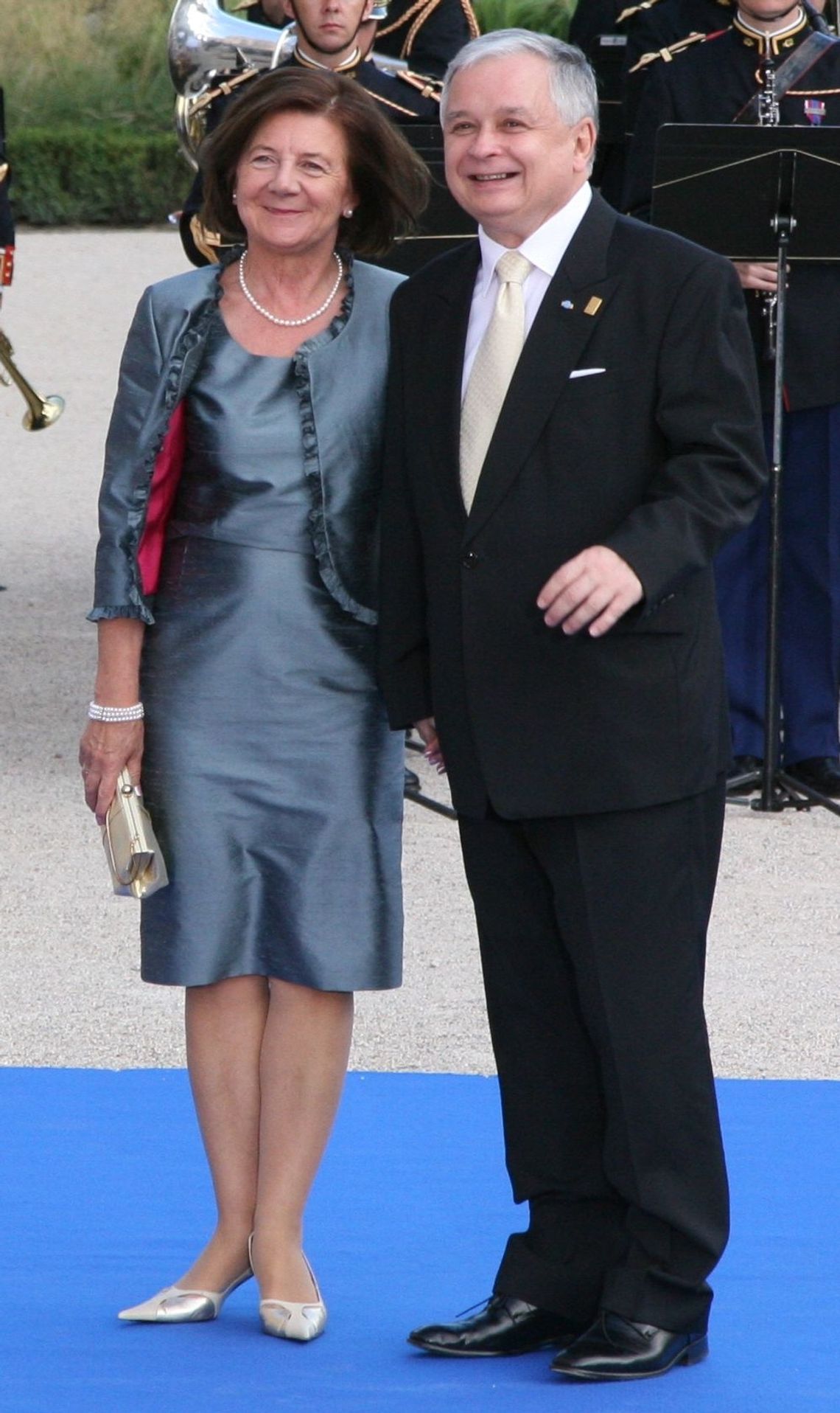 Para Prezydencka spacerująca w pobliżu mola...