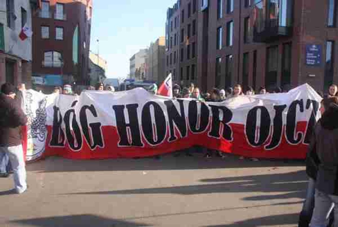 Parada niepodległości – coś więcej niż manifestacja. Bez zadymy – bez partyjnej barwy