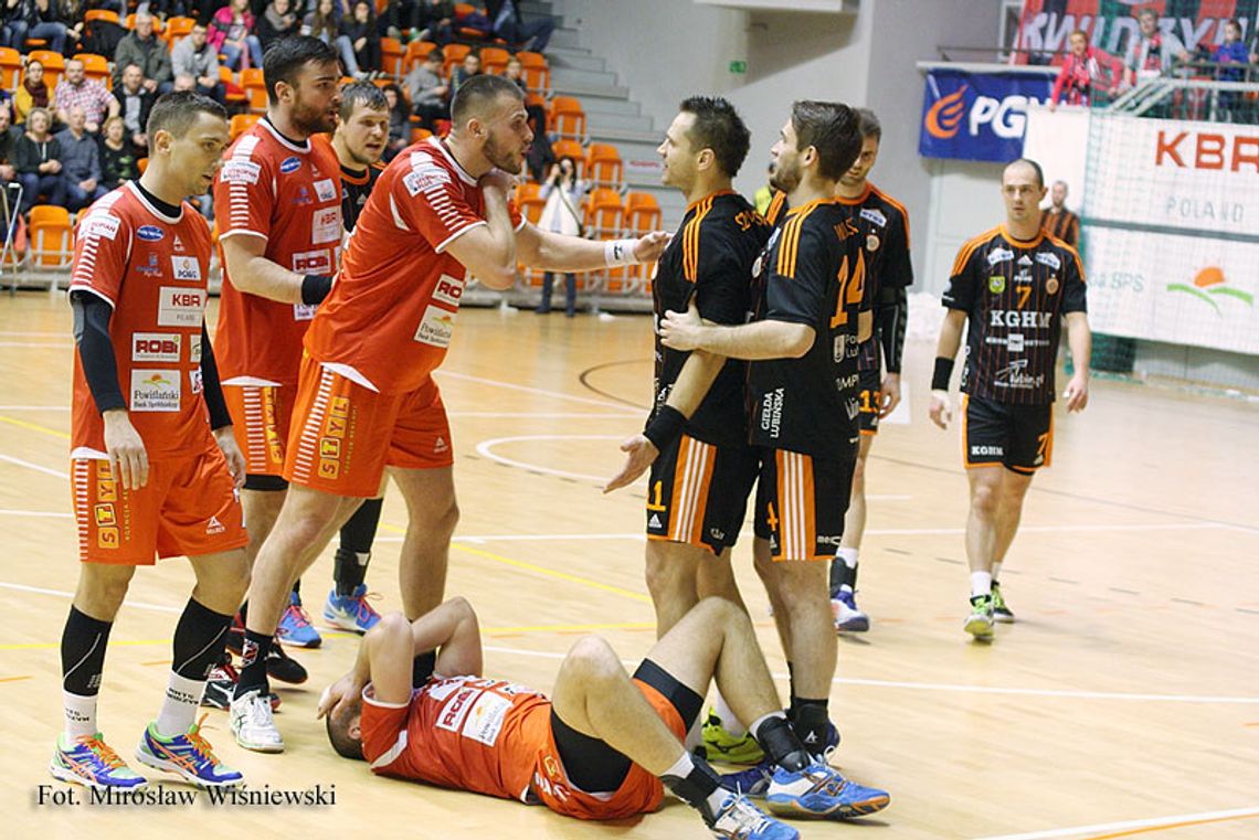 Pewne zwycięstwo czerwono-czarnych Pewne zwycięstwo czerwono-czarnych