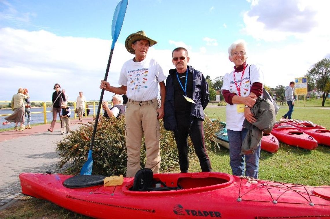 Piękne krajobrazy przygoda i pojednanie. I Międzynarodowy Spływ Kajakowy