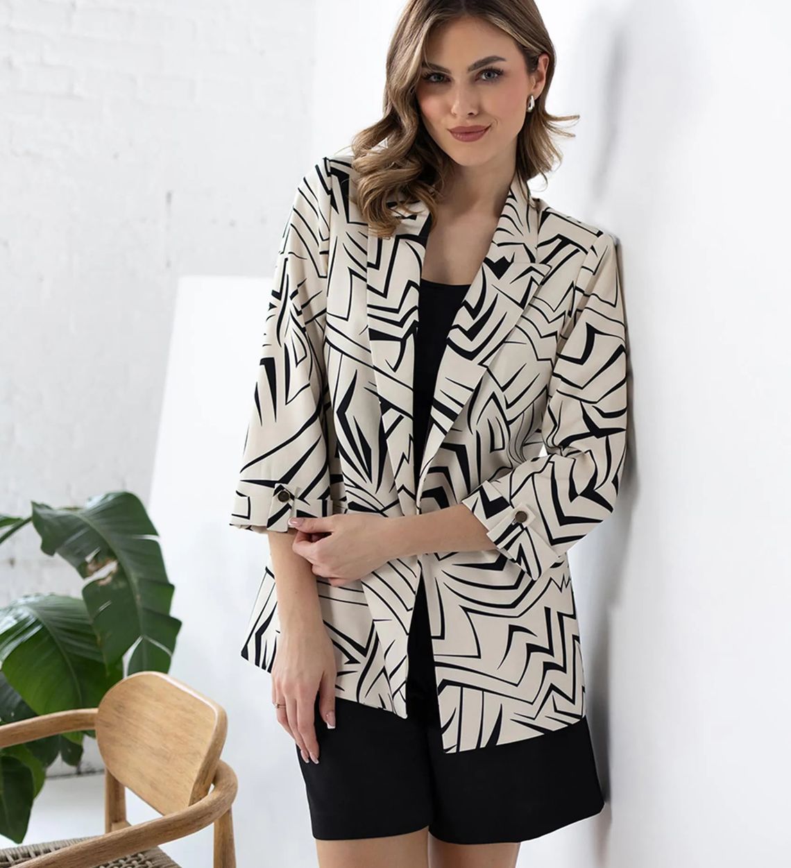 Pierwsze wrażenie robi się tylko raz. Co mówi o Tobie Twój strój? Pierwsze wrażenie robi się tylko raz. Co mówi o Tobie Twój strój?