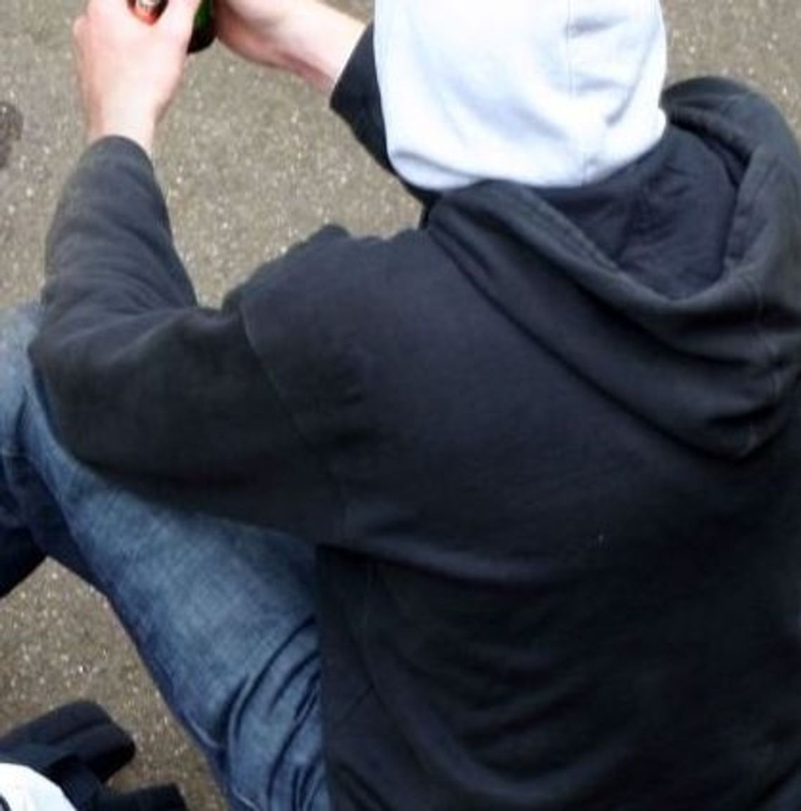 Pijany 16-latek wiózł z urodzin vw lupo 8 kolegów