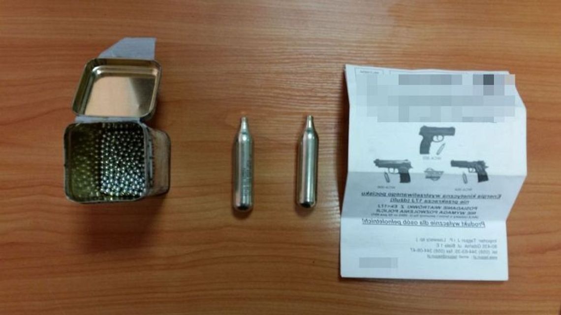 Pijany strzelił z wiatrówki do kolegi