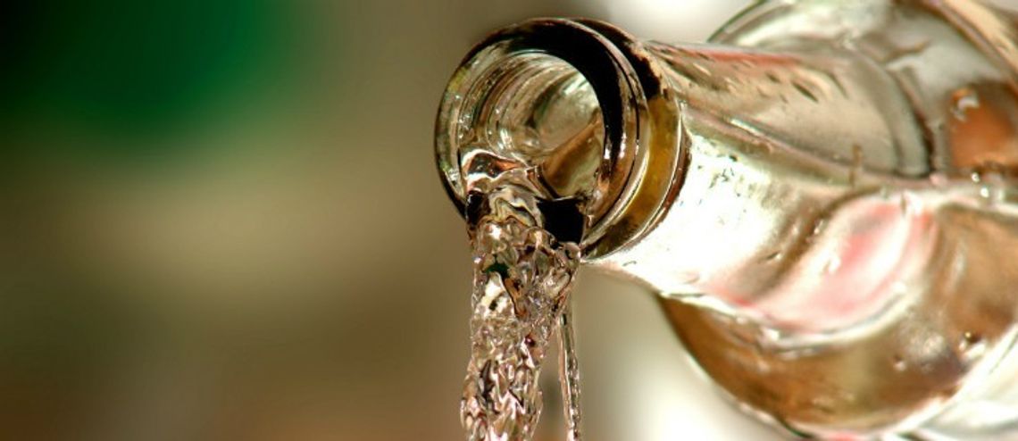 Pili do upadłego. Jeden z nich zmarł. Dwóch trafiło do szpitala Pili do upadłego. Jeden z nich zmarł. Dwóch trafiło do szpitala