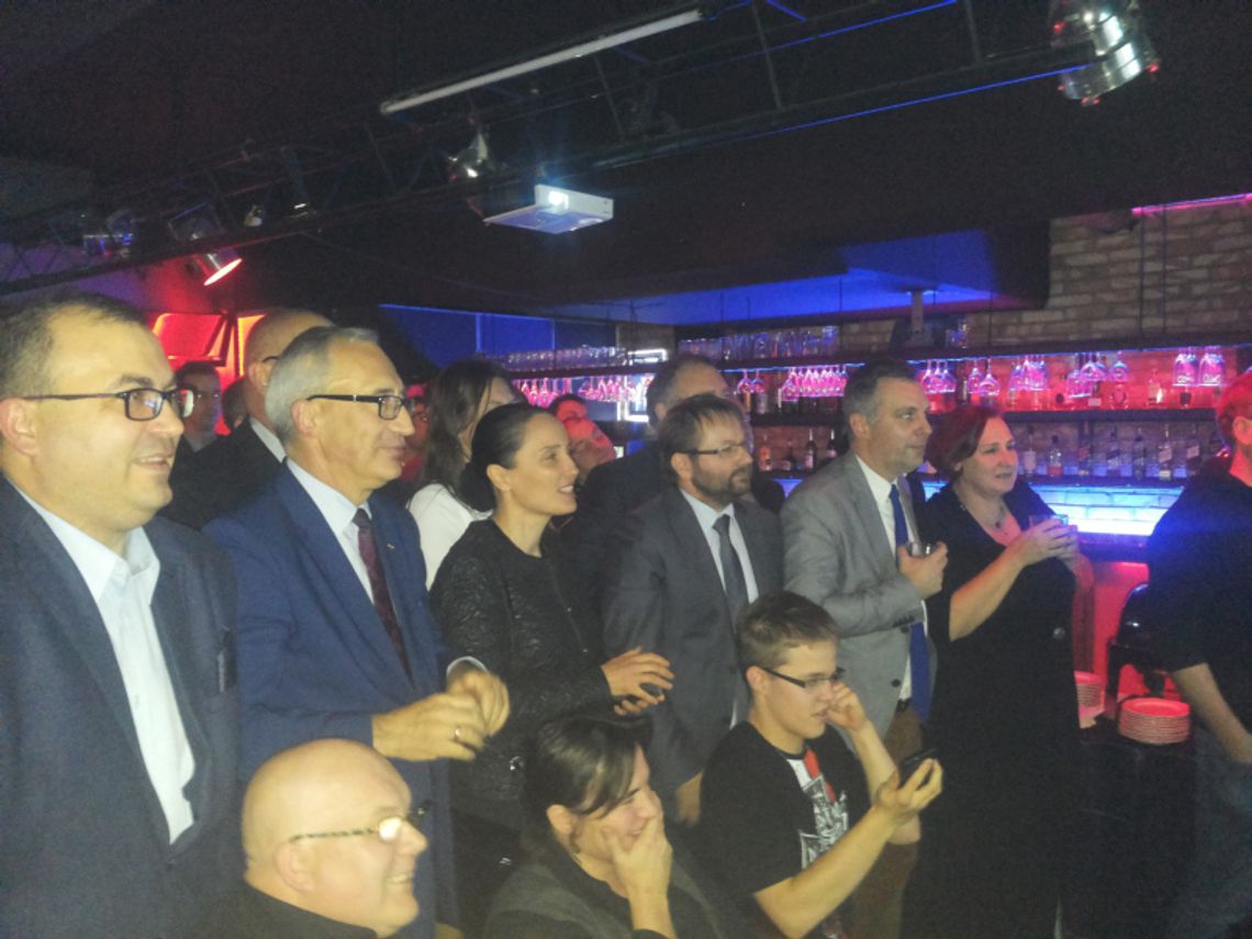 PiS 39,1%, PO 23,41%. W Sejmie zabraknie lewicy? Na Pomorzu wygrywa PO. PiS 39,1%, PO 23,41%. W Sejmie zabraknie lewicy? Na Pomorzu wygrywa PO.