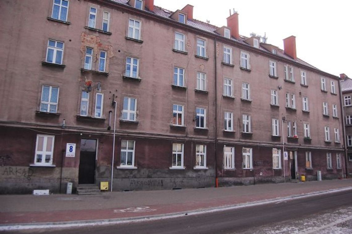 Po śmiertelnym pobiciu w Tczewie trwa śledztwo - sprawca nie przyznał się do winy Po śmiertelnym pobiciu w Tczewie trwa śledztwo - sprawca nie przyznał się do winy