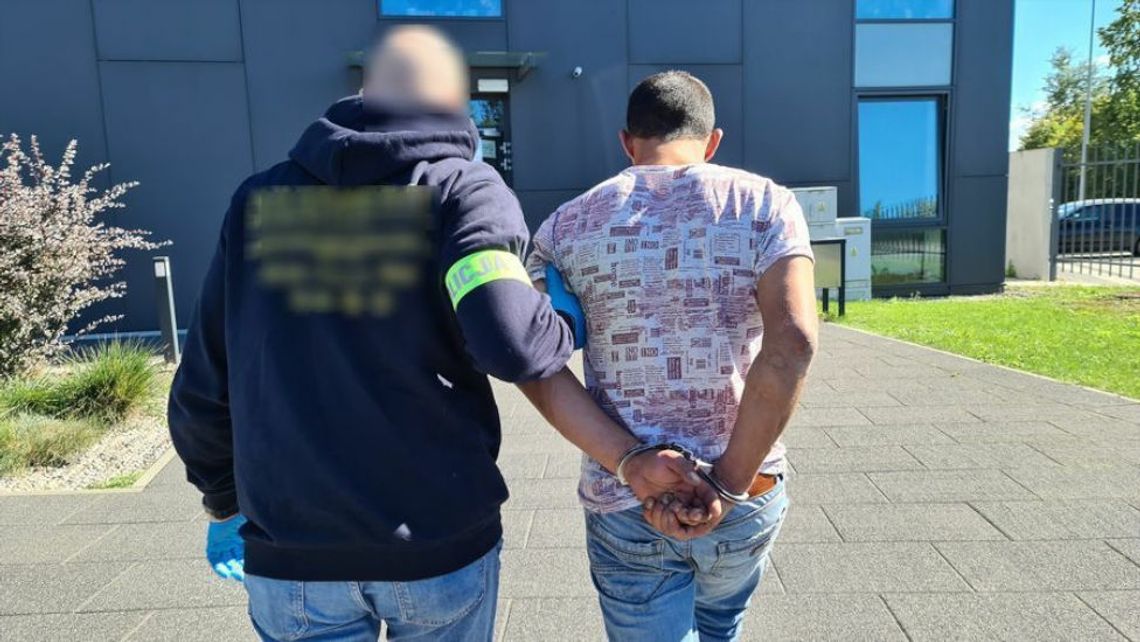 Pobił właściciela wynajmowanego mieszkania i go okradł