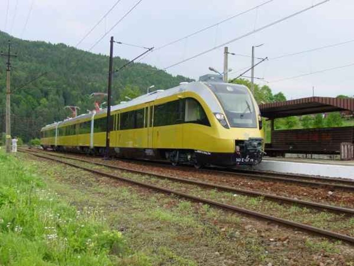 Pociągiem Papieskim do Pelplina Pociągiem Papieskim do Pelplina