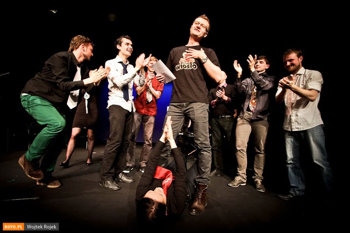 „Podaj Wiosło” - trzy wieczory w różnych odceniach