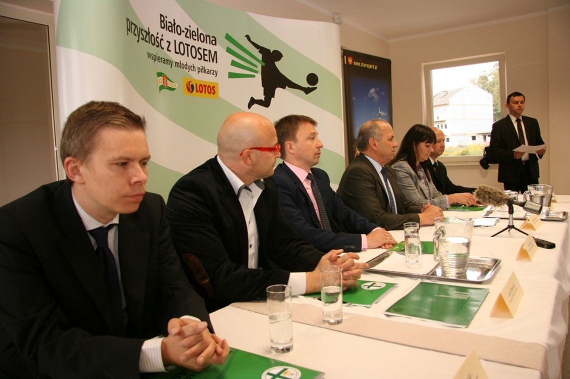 Podpisali umowę z Lechią i Lotosem Podpisali umowę z Lechią i Lotosem