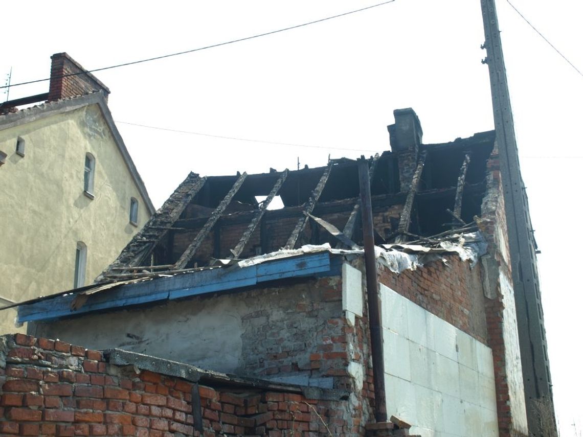 Pogorzelcy muszą szukać dachu nad głową Pogorzelcy muszą szukać dachu nad głową