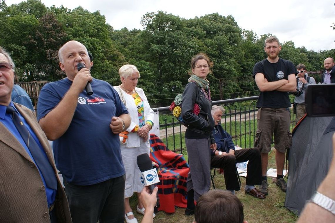 Pogrzeb ofiary bezduszności urzędników