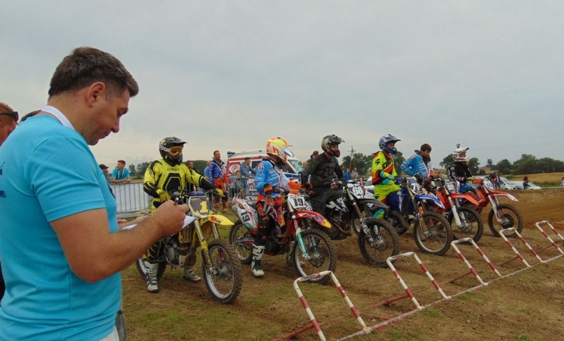 Pokazy motocrossowe, przejażdżki quadami i mocne rytmy w Rajkowach!