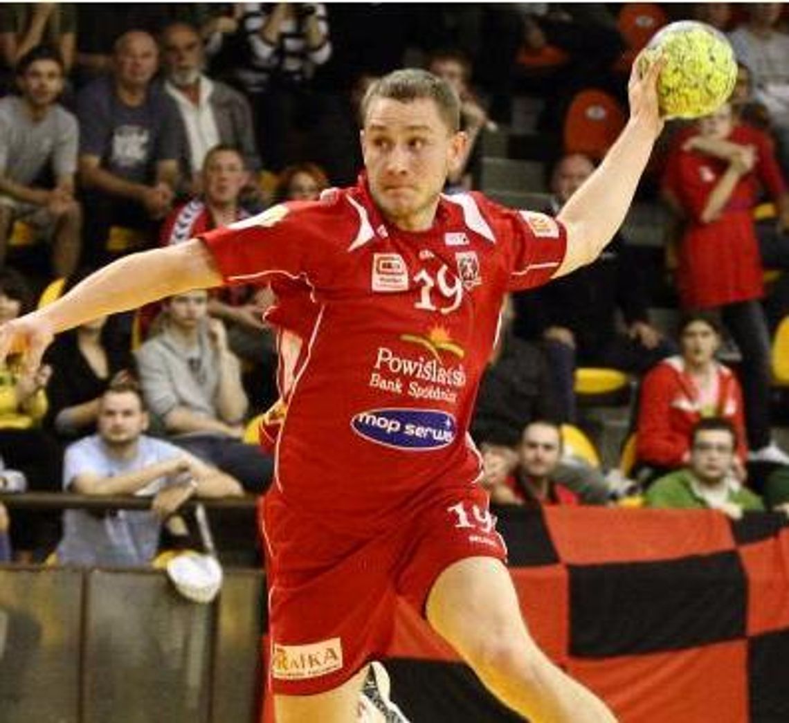 Pokonał Szwedów razem ze Szmalem i Bieleckim - tczewianin Michał Daszek z orzełkiem na piersi Pokonał Szwedów razem ze Szmalem i Bieleckim - tczewianin Michał Daszek z orzełkiem na piersi