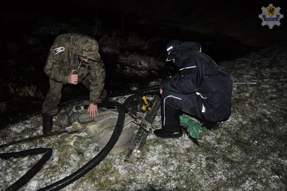 Poławianie bursztynu na teren rezerwatu