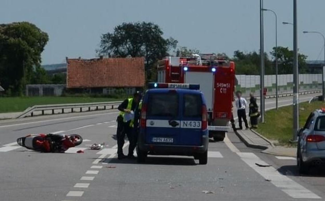 Policja bada tragiczne zdarzenie. Trzeci śmiertelny wypadek motocyklisty w tym roku Policja bada tragiczne zdarzenie. Trzeci śmiertelny wypadek motocyklisty w tym roku