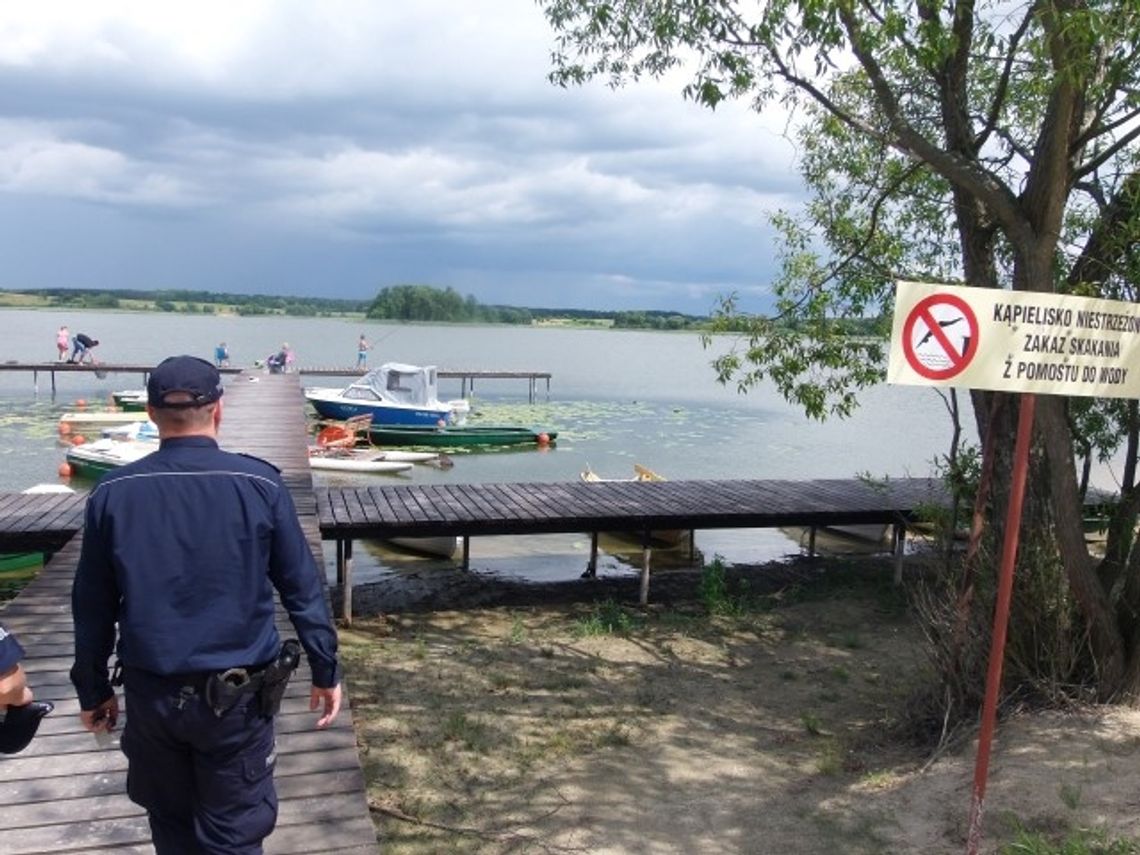 Policjanci kontrolowali plaże i kąpieliska Policjanci kontrolowali plaże i kąpieliska