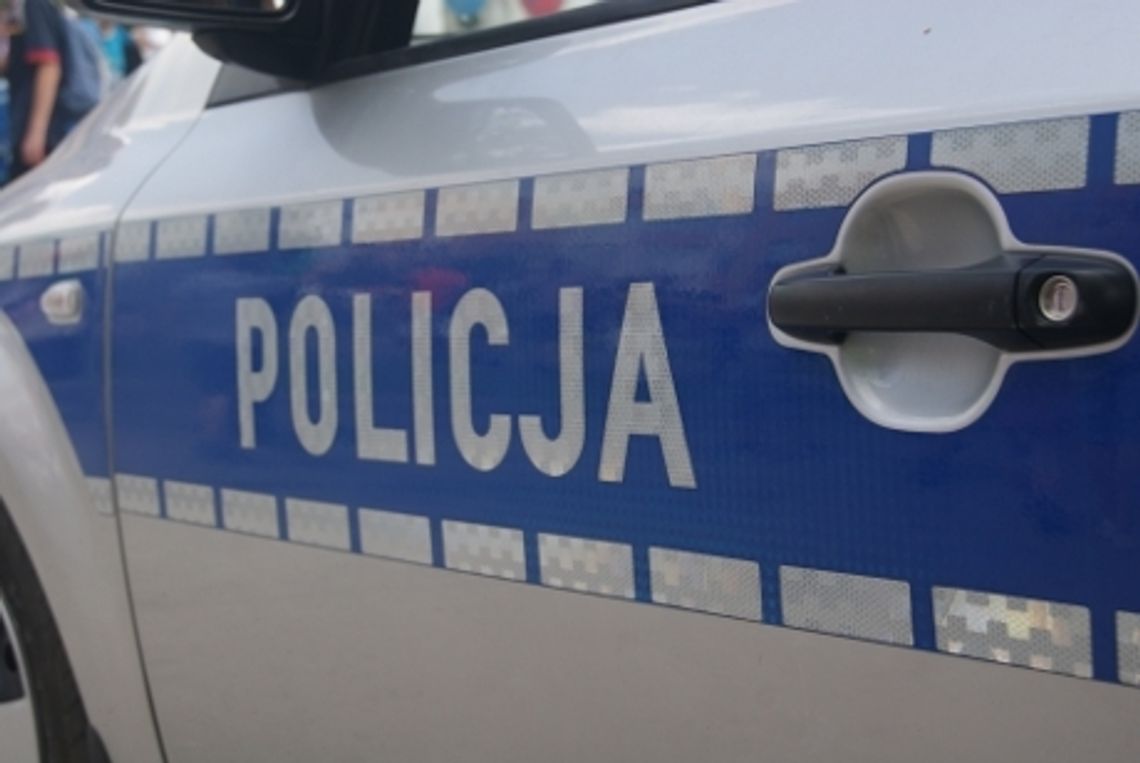 Policjanci pracowali na miejscu wypadku