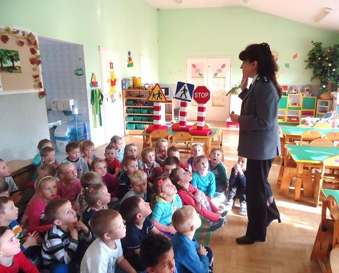Policjanci z Kwidzyna spotkali się z przedszkolakami Policjanci z Kwidzyna spotkali się z przedszkolakami