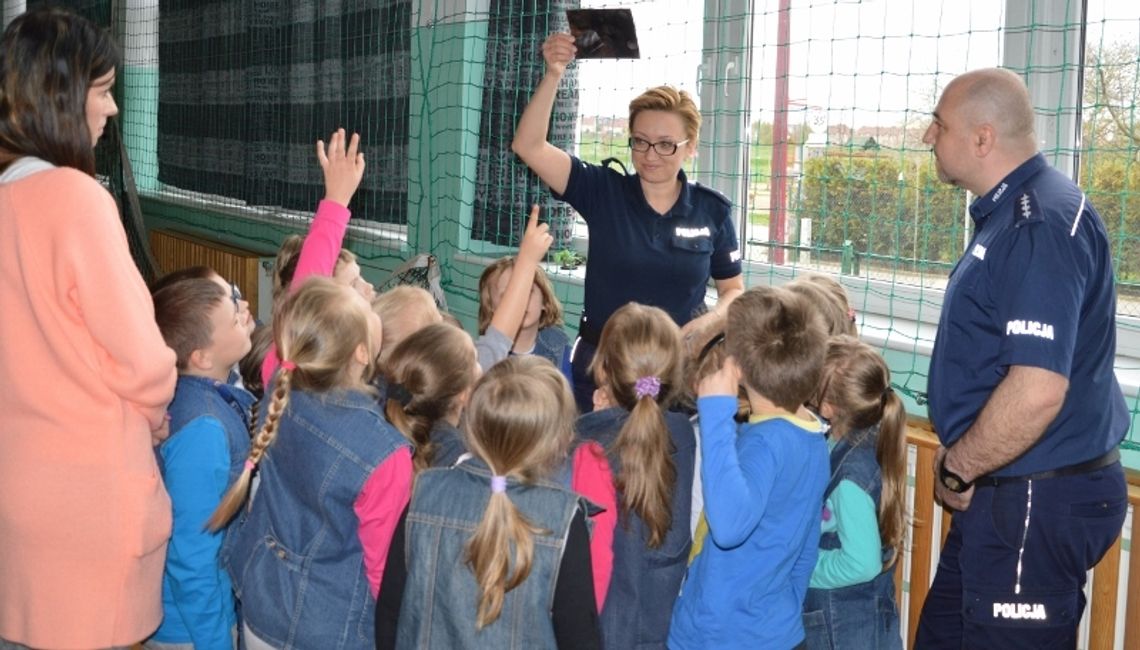 Policjanci z wizytą w SP 7