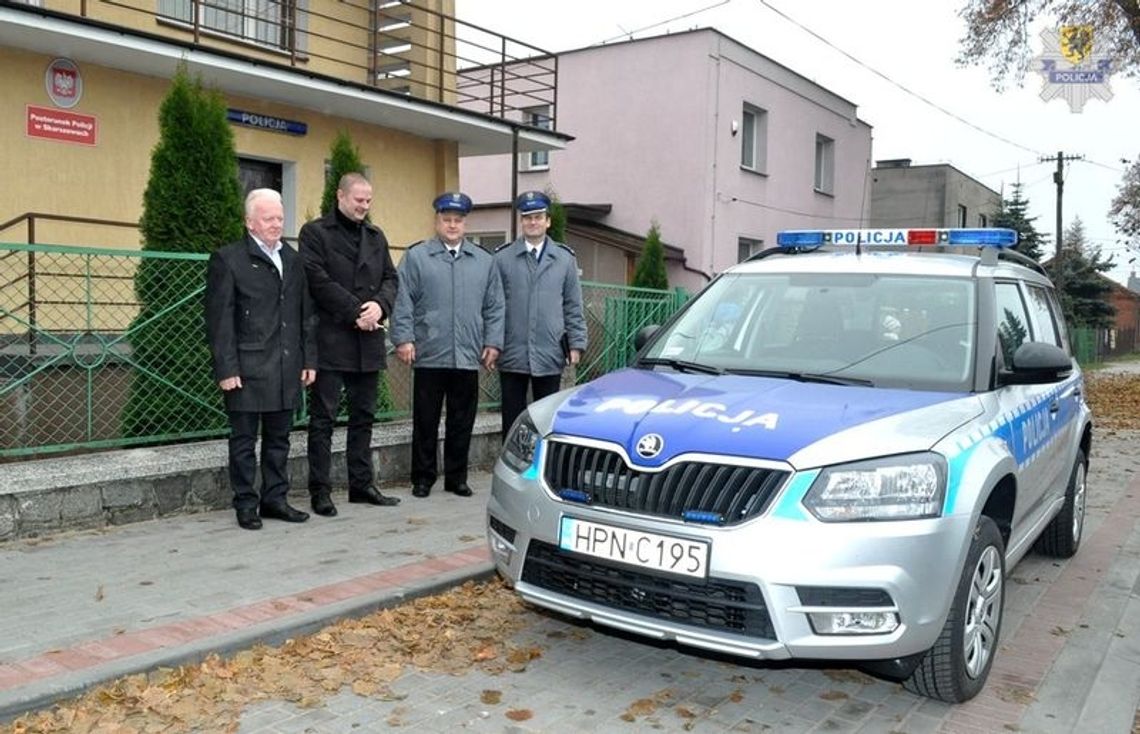 Policjanci ze Skarszew dostali nowy radiowóz Policjanci ze Skarszew dostali nowy radiowóz