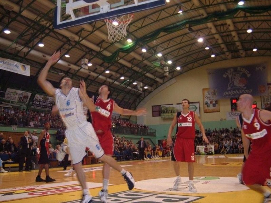 Polpharma zwyciężyła Bank BPS Basket Kwidzyn 81:75.