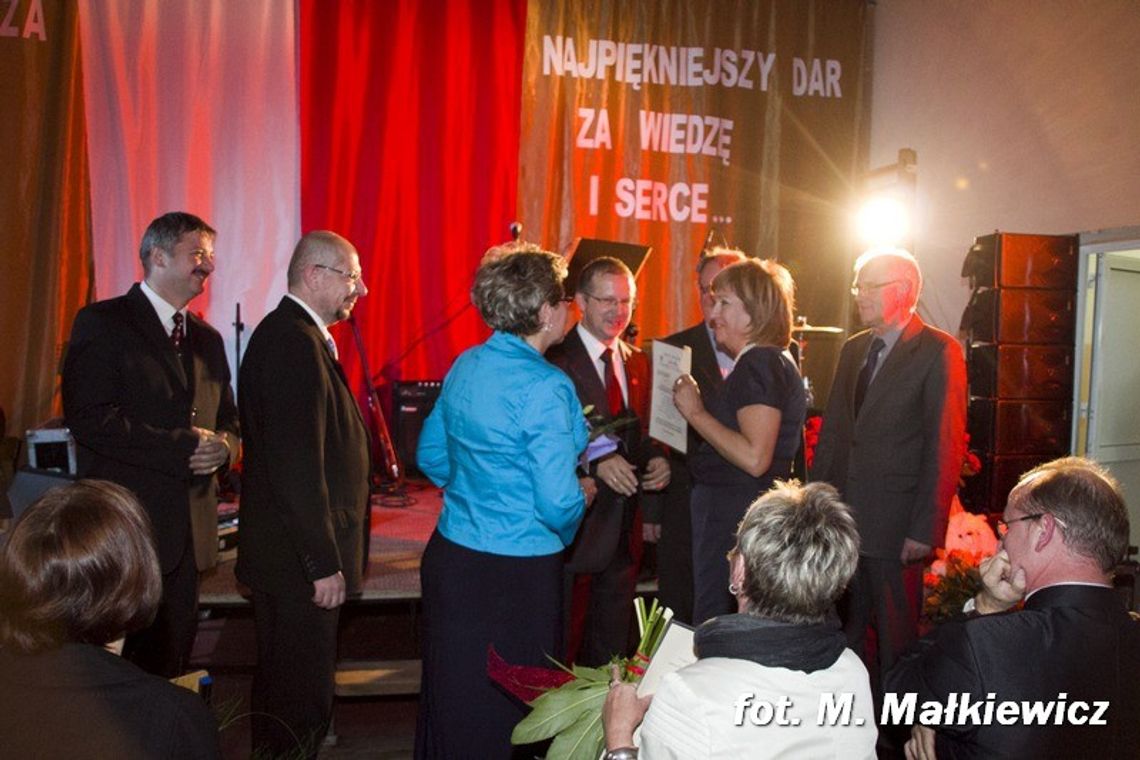 Ponad 5 tys. absolwentów! 10 lat Centrum Kształcenia Zawodowego „Nauka” Ponad 5 tys. absolwentów! 10 lat Centrum Kształcenia Zawodowego „Nauka”