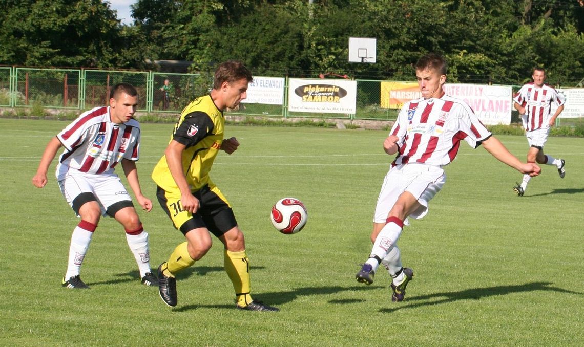 Porażki Wierzycy Pelplin i Gryfa Tczew - na początek rozczarowanie Porażki Wierzycy Pelplin i Gryfa Tczew - na początek rozczarowanie