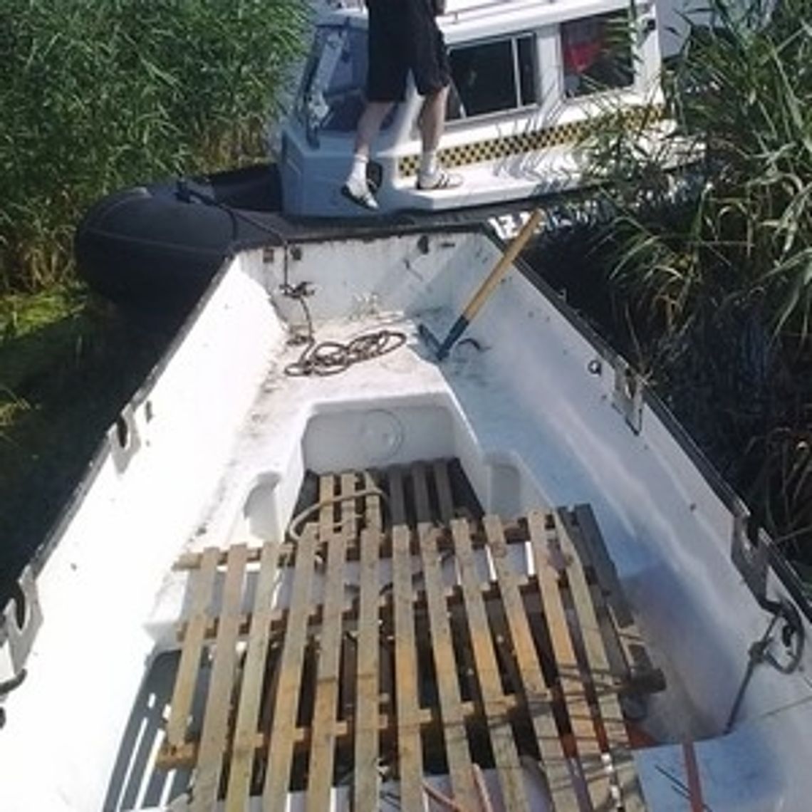 Porzucona łódka - z kradzieży