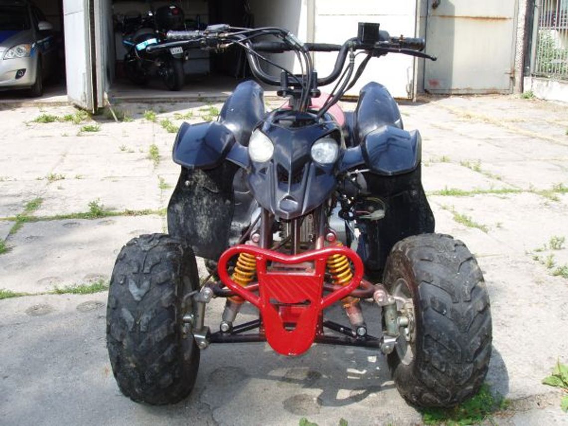 Porzucony quad Porzucony quad