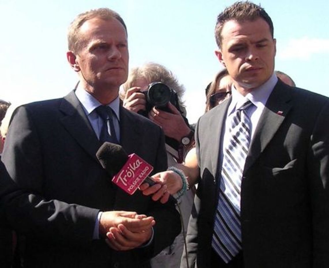 Poseł Nowak rozdał pomorskie karty i wyskakuje z lokalnej gry - do "apolityki" prezydenckiej Poseł Nowak rozdał pomorskie karty i wyskakuje z lokalnej gry - do "apolityki" prezydenckiej