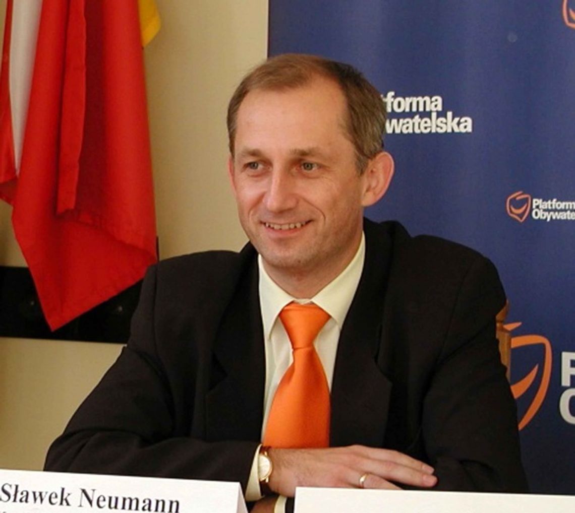 Poseł Platformy, bankowiec Neumann - lobbystą? 