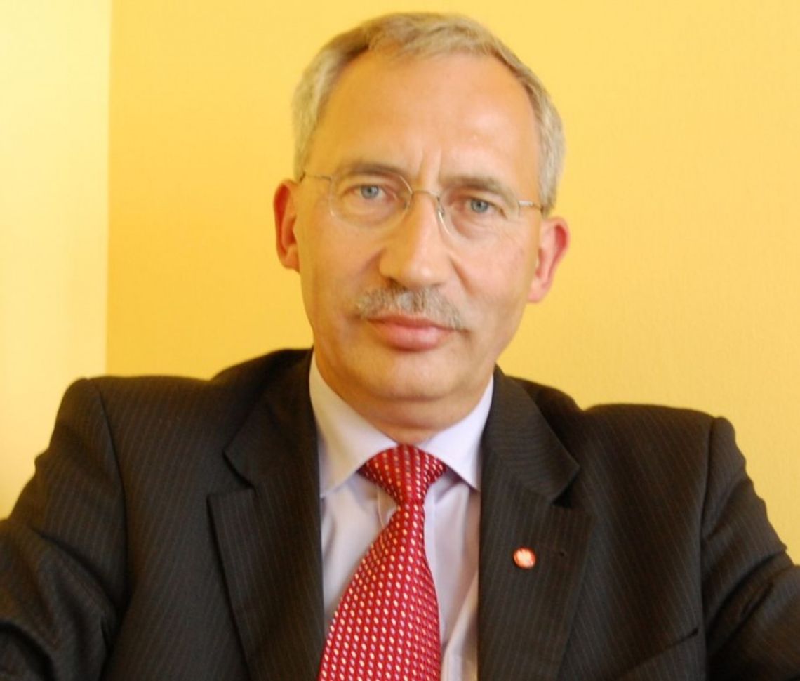 Poseł Smoliński (PiS): Nie będziemy odpowiadać agresywnie na język polityków Platformy Poseł Smoliński (PiS): Nie będziemy odpowiadać agresywnie na język polityków Platformy