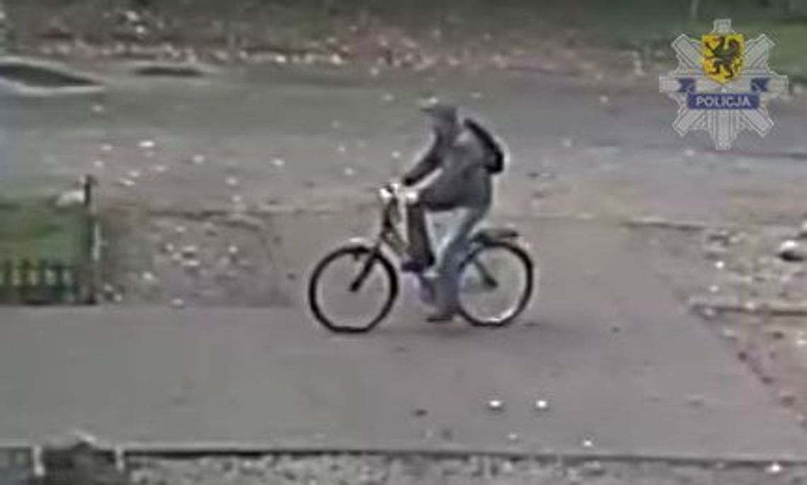 Poszukiwany sprawca "innej czynności seksualnej" Poszukiwany sprawca "innej czynności seksualnej"