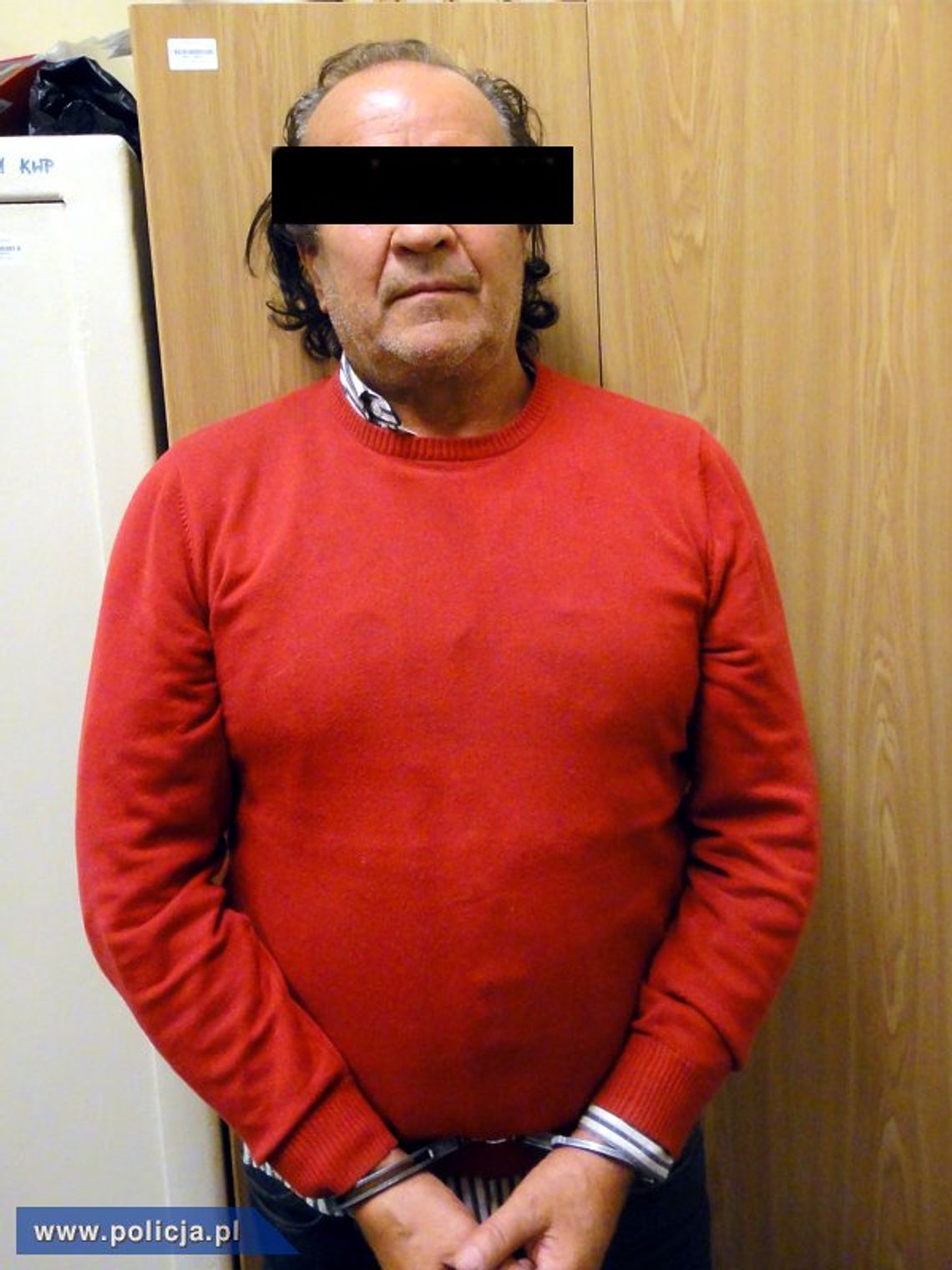 Poszukiwany za zabójstwo i sutenerstwo 63-letni Ryszard H. został zatrzymany w Gdańsku. Poszukiwany za zabójstwo i sutenerstwo 63-letni Ryszard H. został zatrzymany w Gdańsku.