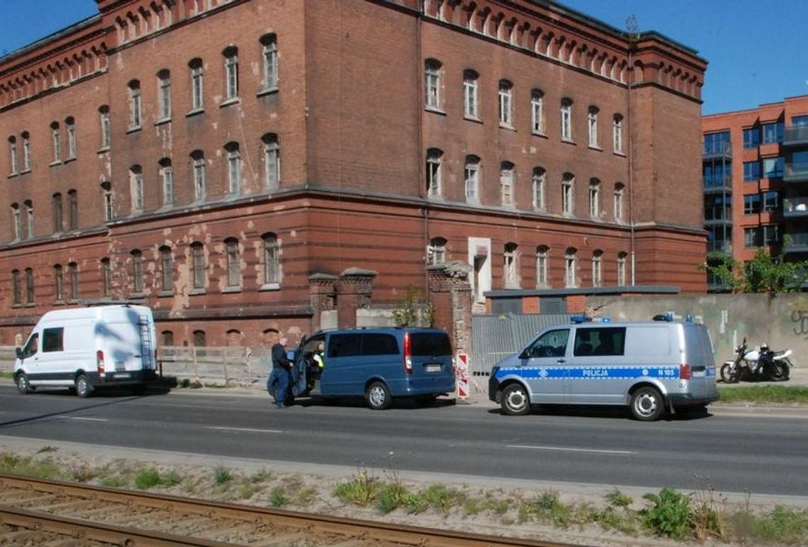 Poszukiwany złamał dwa zakazy sądowe