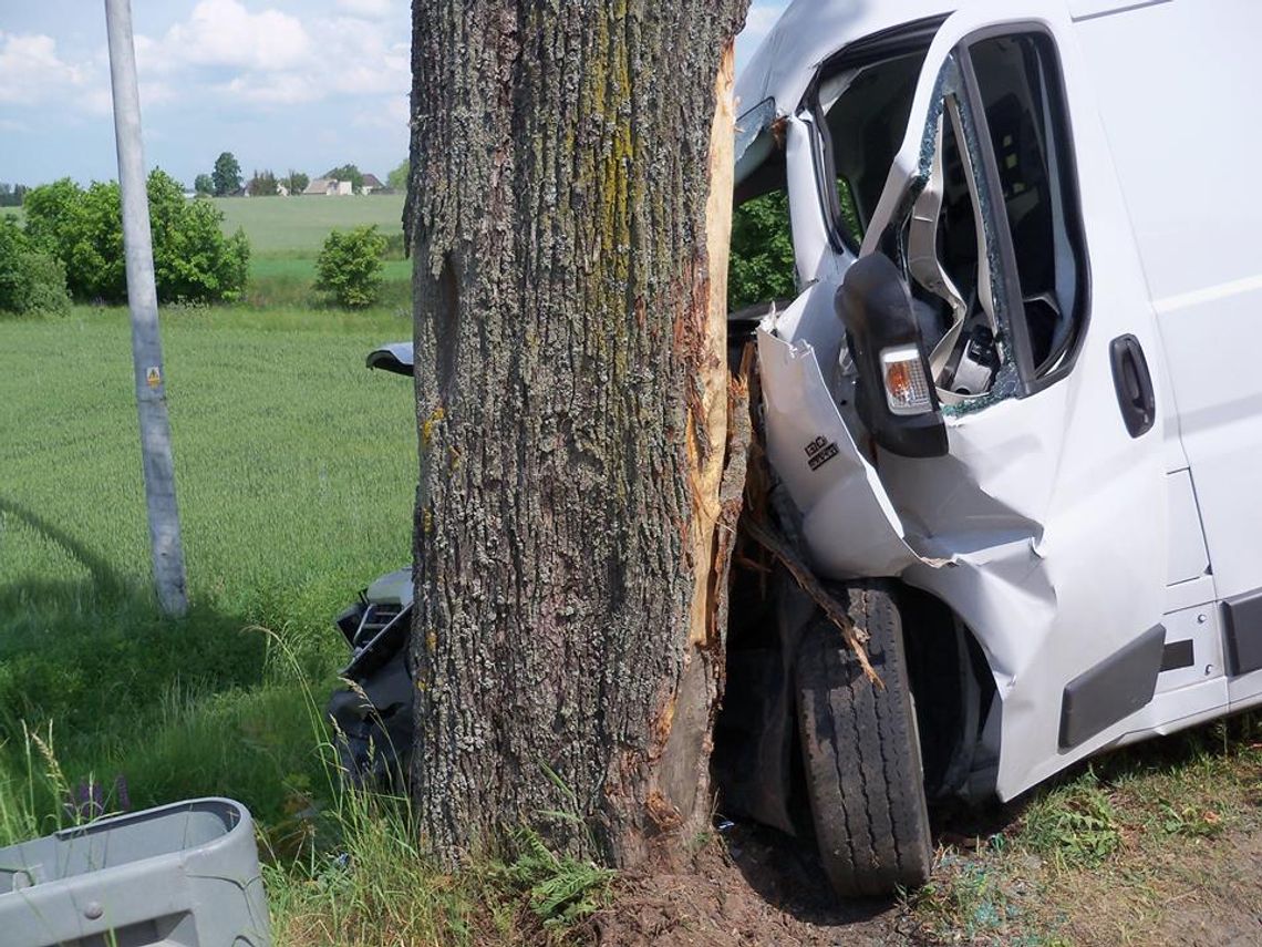 Poważny wypadek na drodze wojewódzkiej nr 214