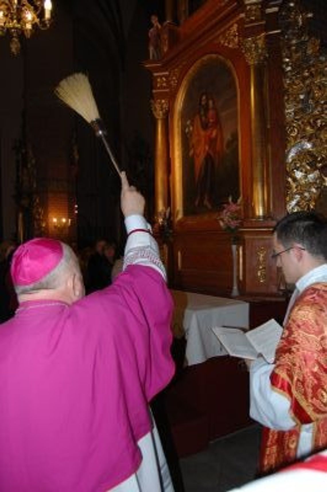 Powrót ołtarza Św. Józefa - siódmy odrestaurowany zabytek kościoła Św. Krzyża