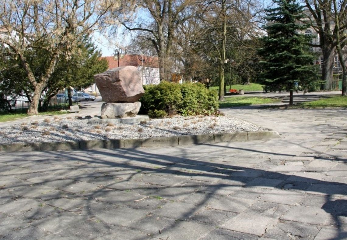 Powstanie interaktywna fontanna Powstanie interaktywna fontanna