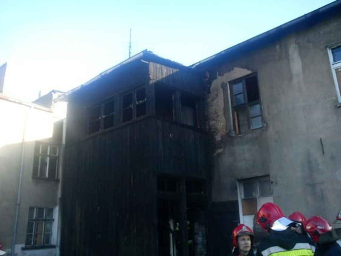 Pożar mieszkania w Tczewie, jedna osoba poszkodowana Pożar mieszkania w Tczewie, jedna osoba poszkodowana