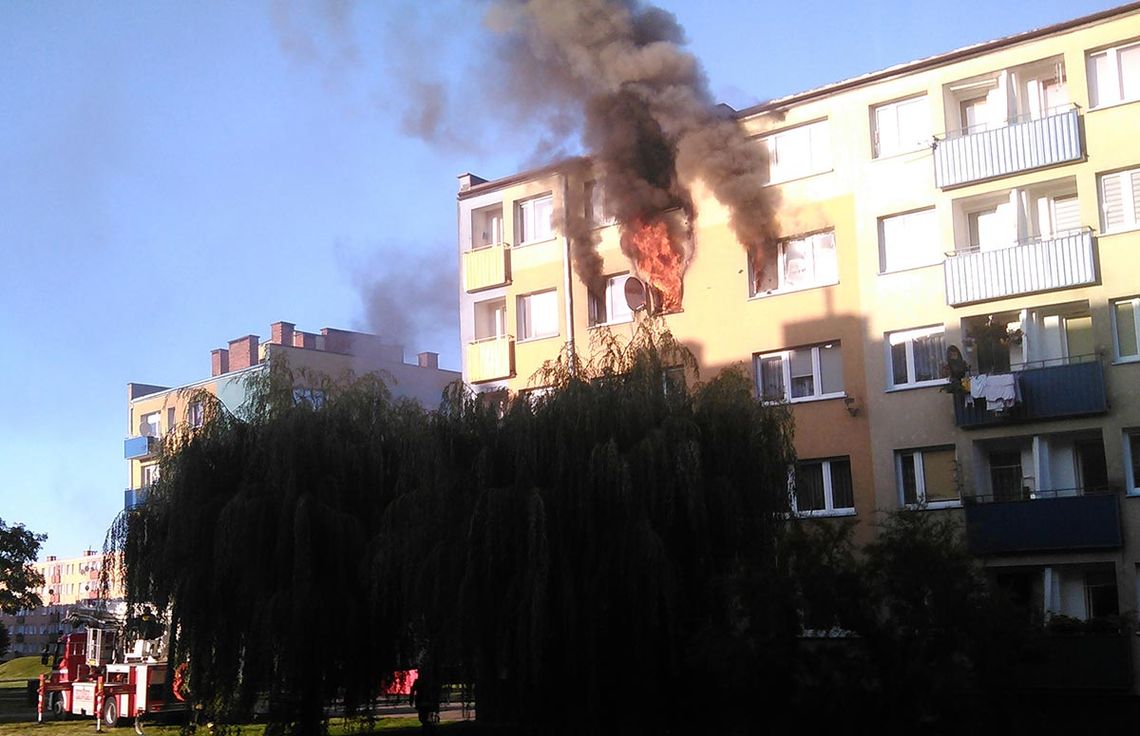 Pożar w bloku na osiedlu Kopernika ZDJĘCIA Pożar w bloku na osiedlu Kopernika ZDJĘCIA
