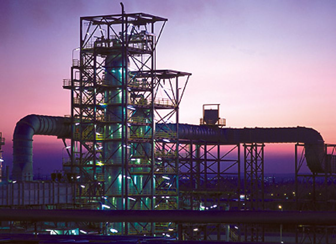 Pożar w rafinerii gdańskiej Pożar w rafinerii gdańskiej