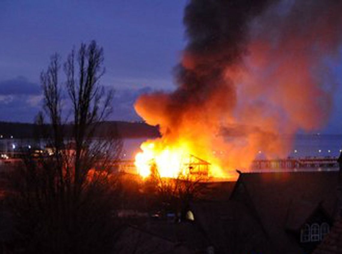 Pożar w Sopocie! Klub Copacabana w ogniu Pożar w Sopocie! Klub Copacabana w ogniu