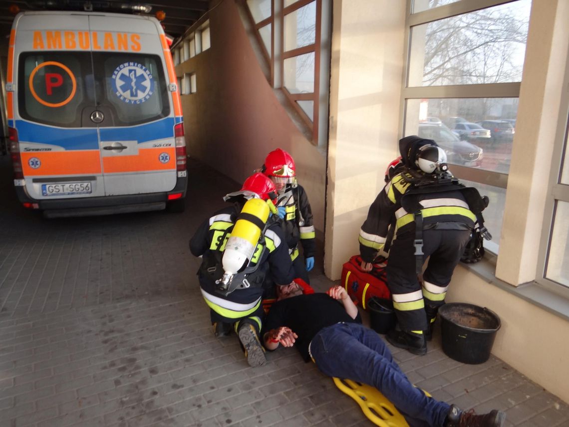Pożar w Szpitalu, ewakuowano pacjentów Pożar w Szpitalu, ewakuowano pacjentów