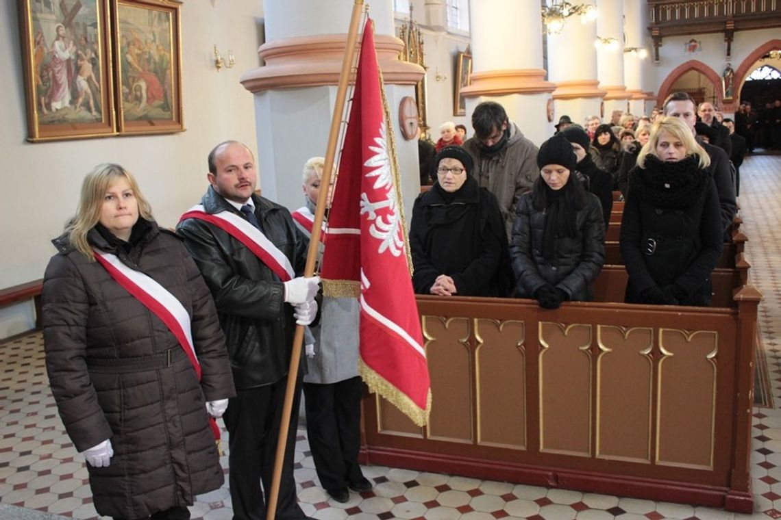 Pożegnaliśmy człowieka - instytucję Pożegnaliśmy człowieka - instytucję